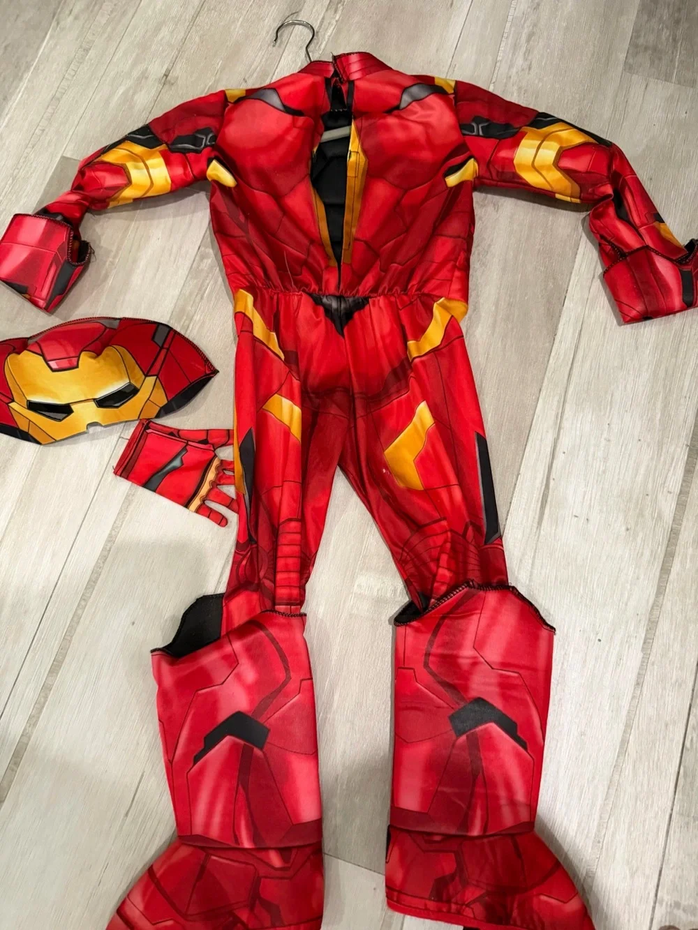 Avengers Kids Red Iron Man Style Muscle Costume with Mask and Gloves - Picture 7 of 9
